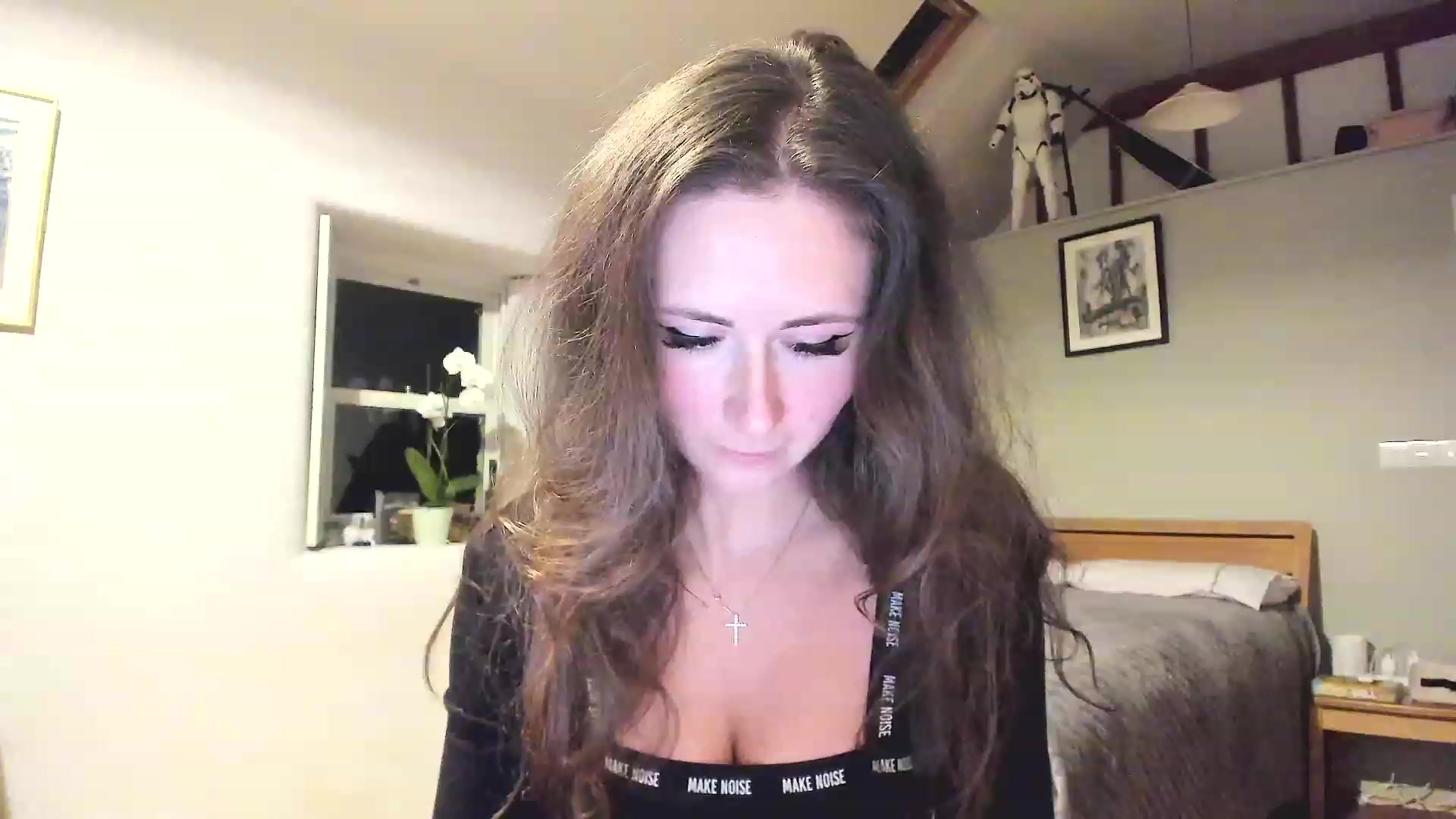 Gallery image thumbnail from Amber_Fry's myfreecams stream on, 02/13/2023, 21:26 image 9 of 20