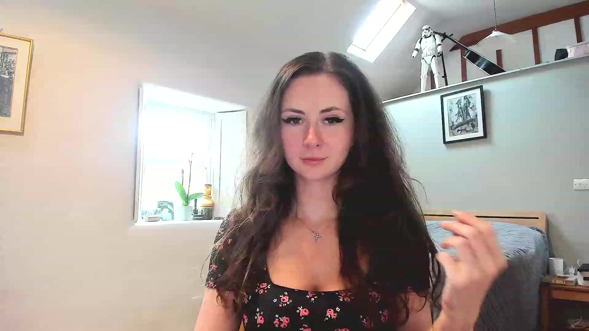 Gallery image thumbnail from Amber_Fry's myfreecams stream on, 02/14/2023, 12:16 image 9 of 20