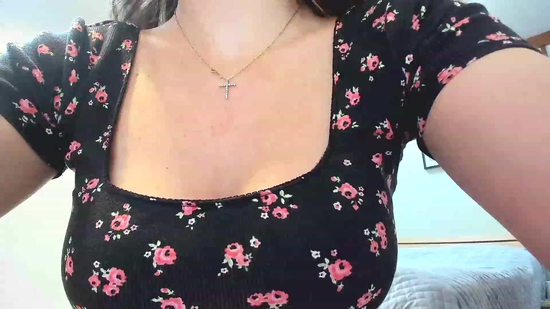 Gallery image thumbnail from Amber_Fry's myfreecams stream on, 02/14/2023, 12:16 image 20 of 20