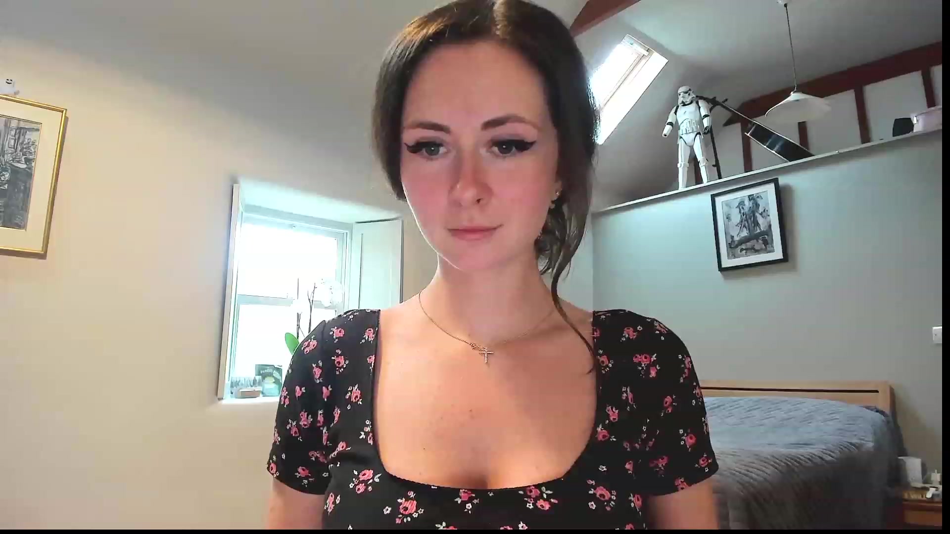Gallery image thumbnail from Amber_Fry's myfreecams stream on, 02/14/2023, 14:37 image 10 of 20