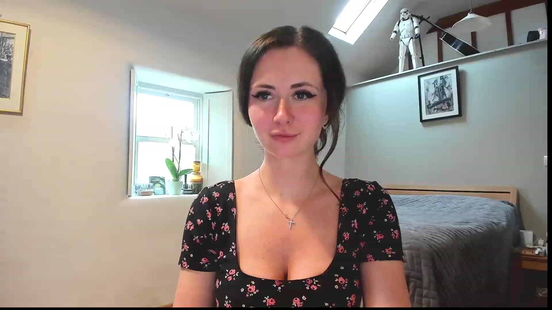Gallery image thumbnail from Amber_Fry's myfreecams stream on, 02/14/2023, 14:37 image 8 of 20