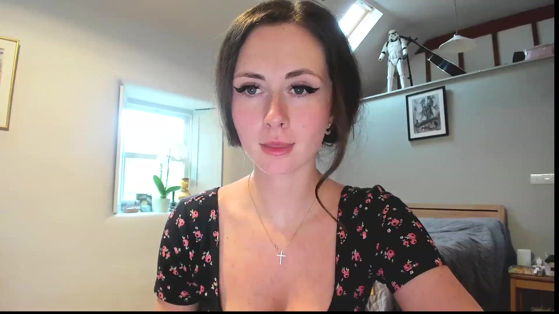 Gallery image thumbnail from Amber_Fry's myfreecams stream on, 02/14/2023, 15:57 image 18 of 20