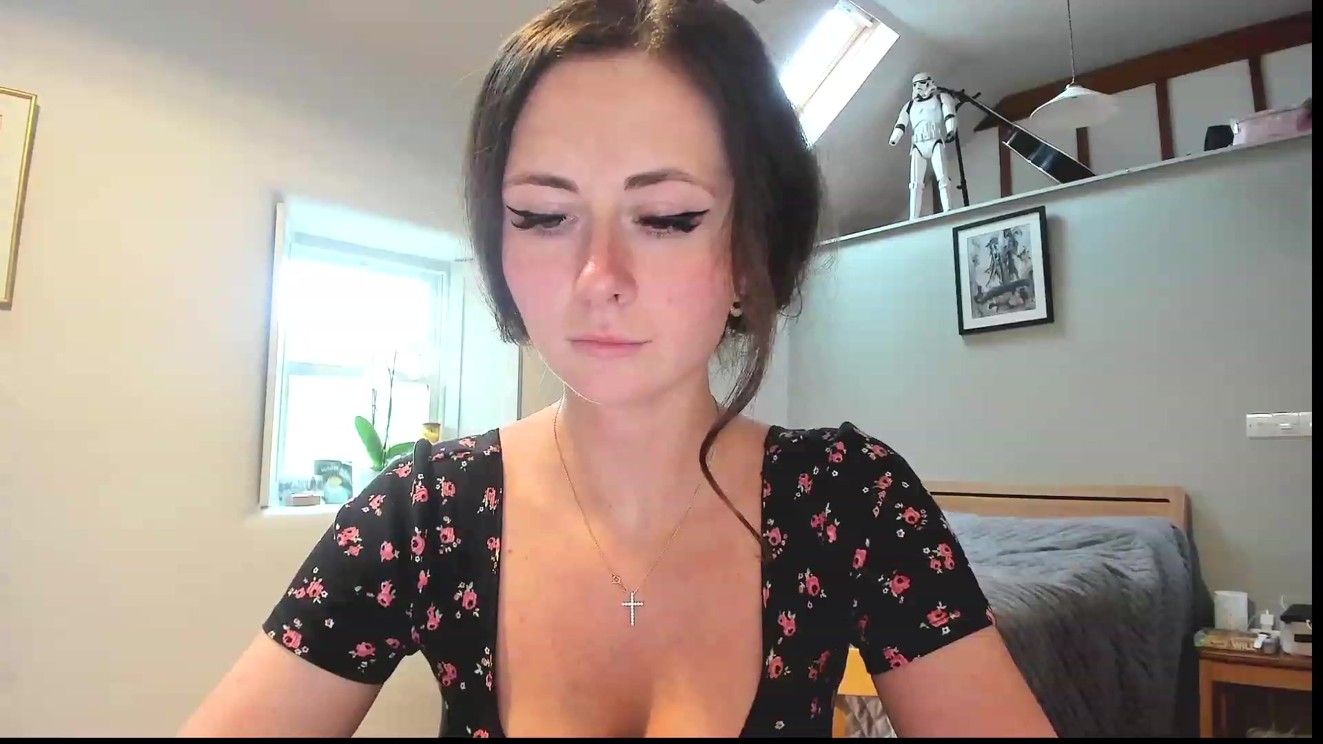 Gallery image thumbnail from Amber_Fry's myfreecams stream on, 02/14/2023, 15:57 image 4 of 20