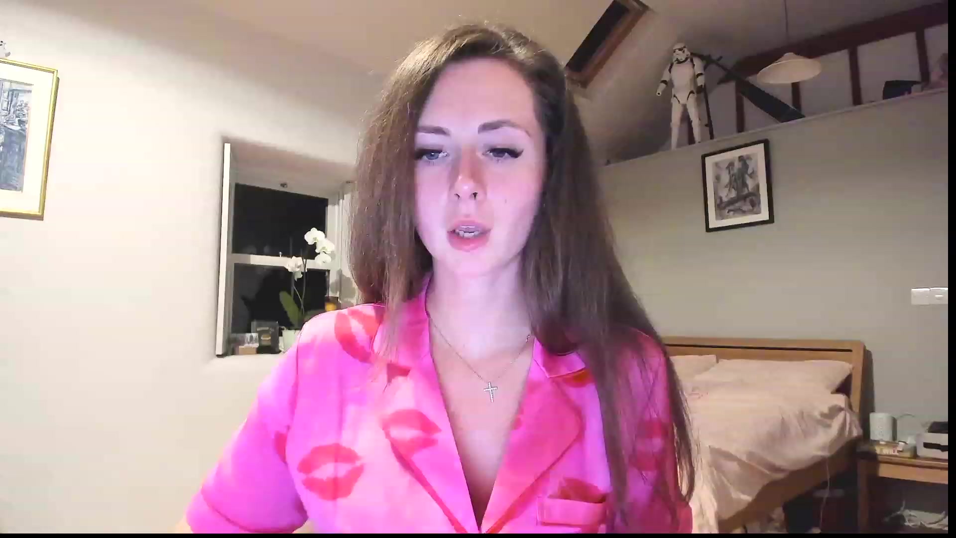 Gallery image thumbnail from Amber_Fry's myfreecams stream on, 02/17/2023, 22:00 image 6 of 20