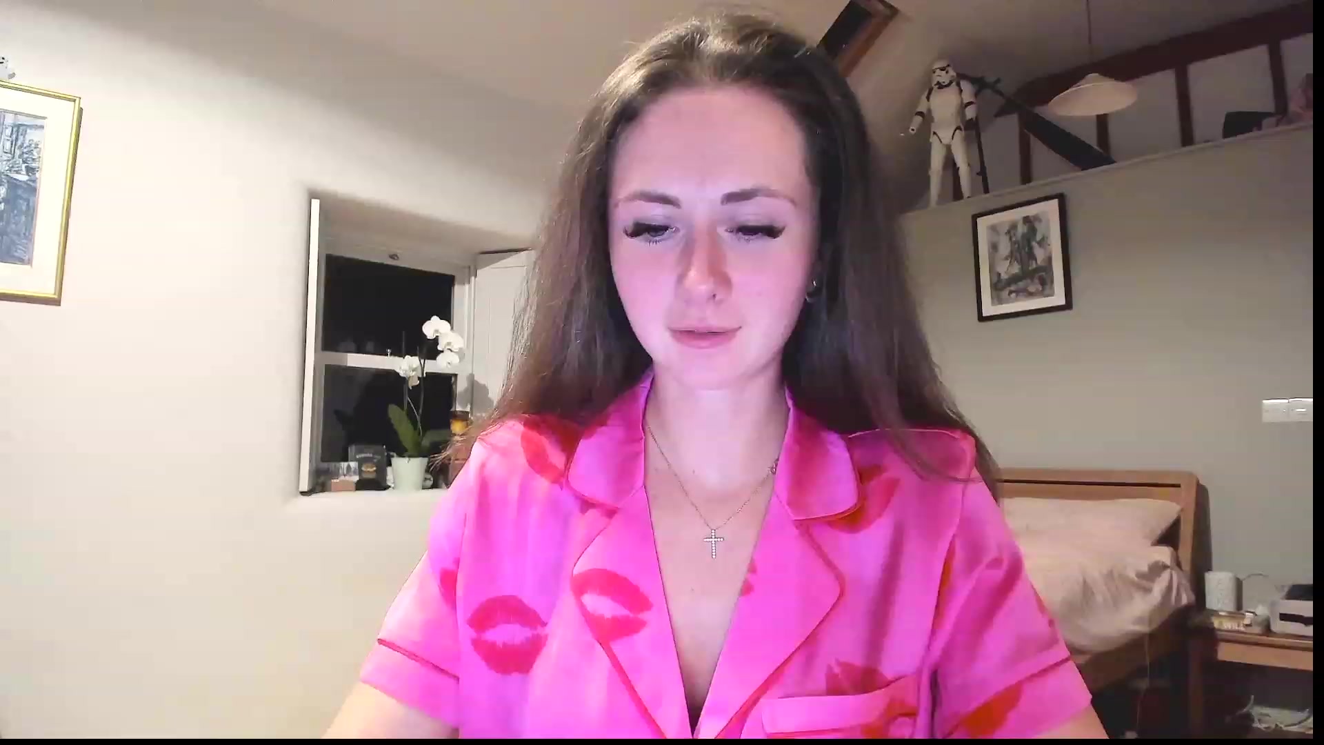 Gallery image thumbnail from Amber_Fry's myfreecams stream on, 02/17/2023, 22:00 image 11 of 20