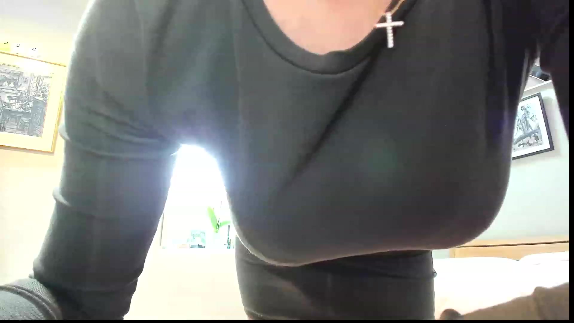 Gallery image thumbnail from Amber_Fry's myfreecams stream on, 02/19/2023, 14:30 image 3 of 20