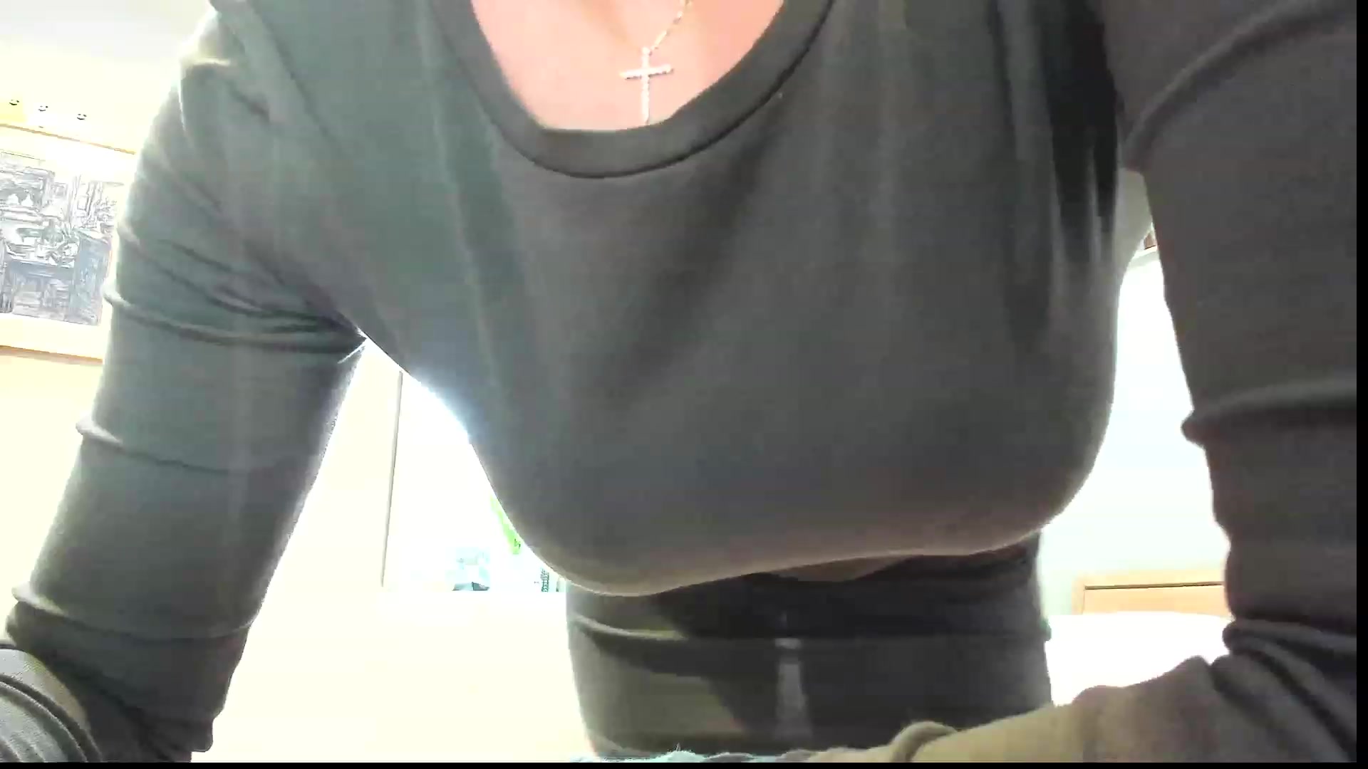 Gallery image thumbnail from Amber_Fry's myfreecams stream on, 02/19/2023, 14:30 image 4 of 20