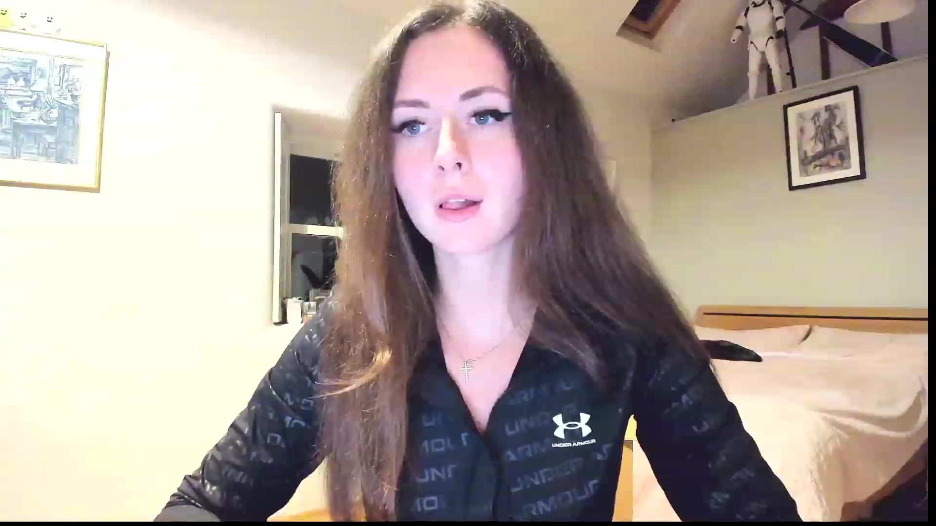 Gallery image thumbnail from Amber_Fry's myfreecams stream on, 02/20/2023, 20:54 image 1 of 20