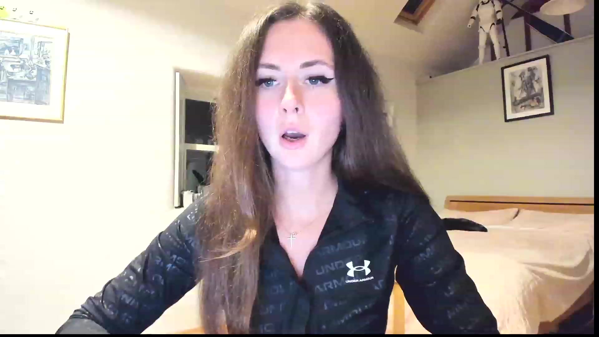 Gallery image thumbnail from Amber_Fry's myfreecams stream on, 02/20/2023, 20:54 image 3 of 20