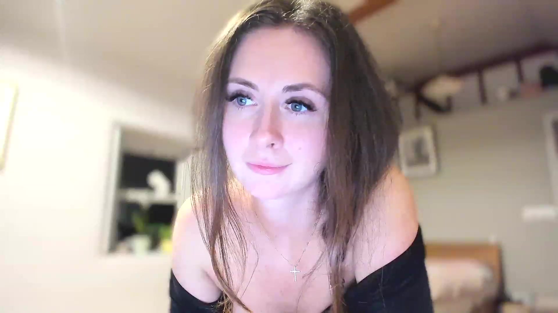Gallery image thumbnail from Amber_Fry's myfreecams stream on, 03/04/2023, 24:26 image 15 of 20