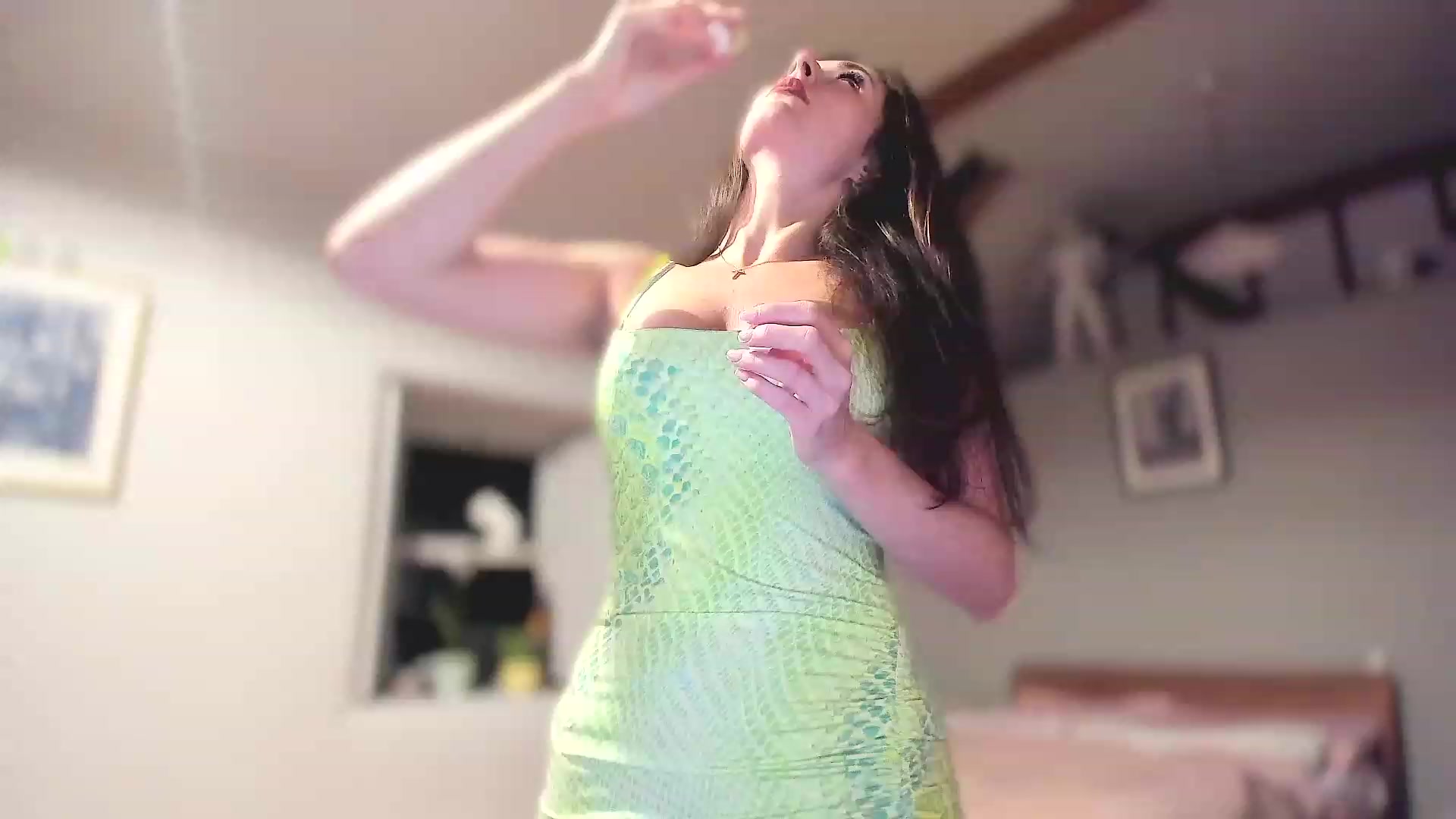 Gallery image thumbnail from Amber_Fry's myfreecams stream on, 03/04/2023, 19:15 image 17 of 20