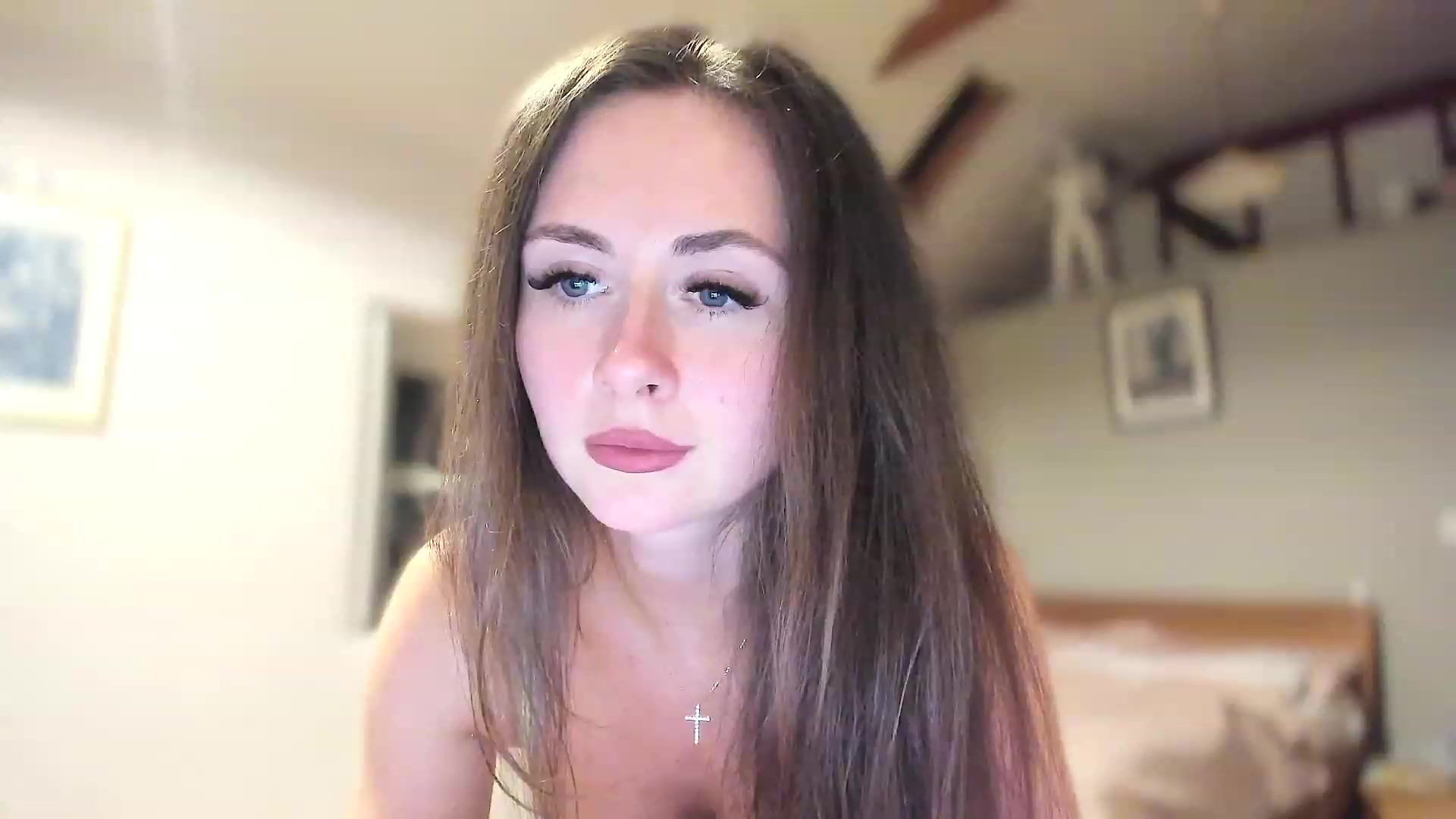 Gallery image thumbnail from Amber_Fry's myfreecams stream on, 03/04/2023, 19:43 image 5 of 20