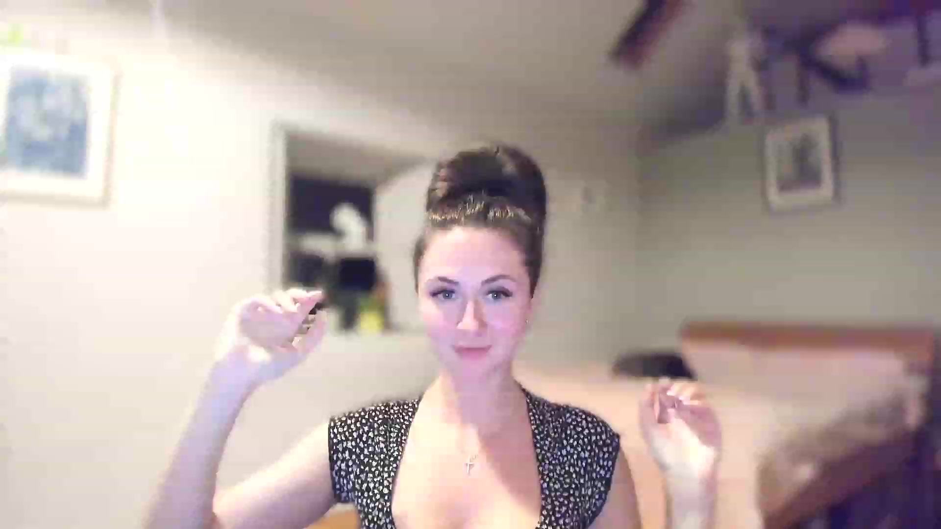 Gallery image thumbnail from Amber_Fry's myfreecams stream on, 03/06/2023, 23:40 image 12 of 20