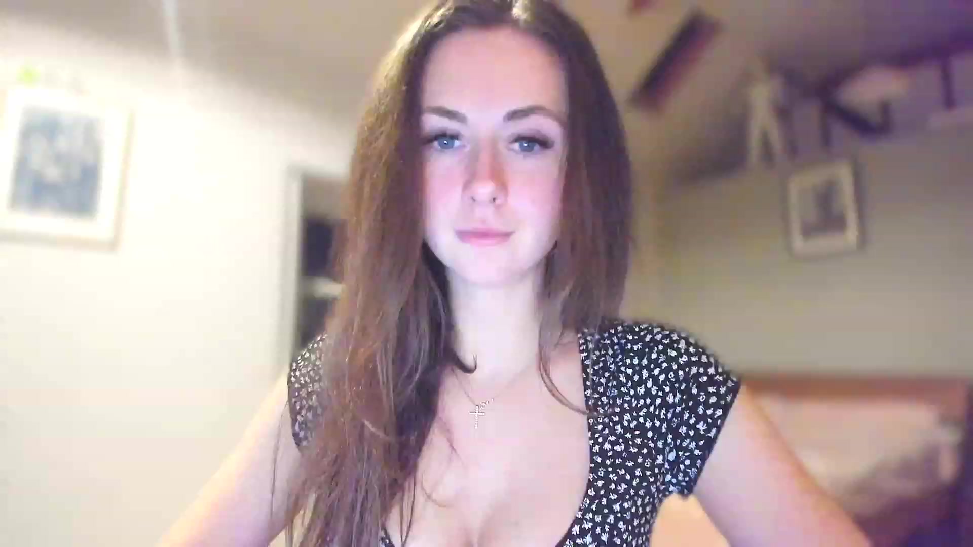 Gallery image thumbnail from Amber_Fry's myfreecams stream on, 03/06/2023, 23:40 image 1 of 20