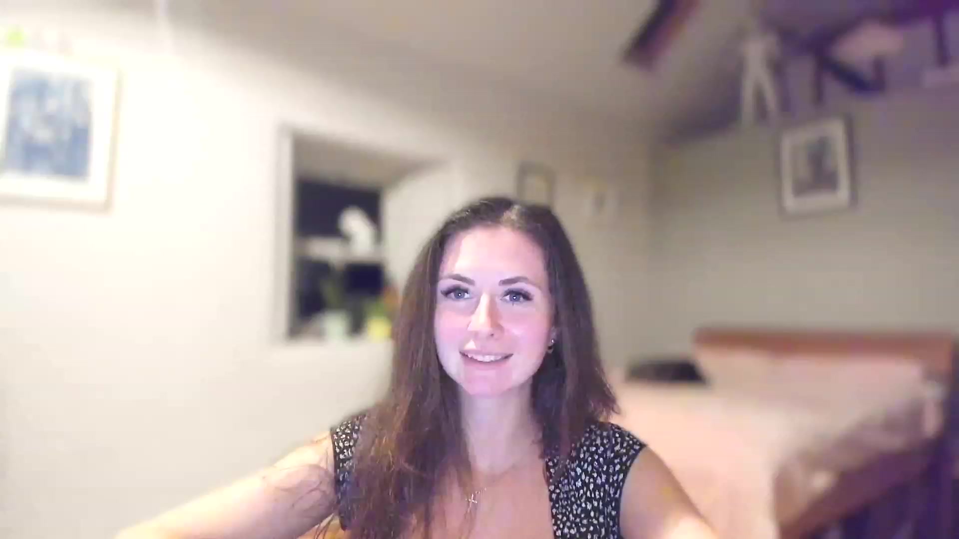 Gallery image thumbnail from Amber_Fry's myfreecams stream on, 03/06/2023, 23:40 image 11 of 20