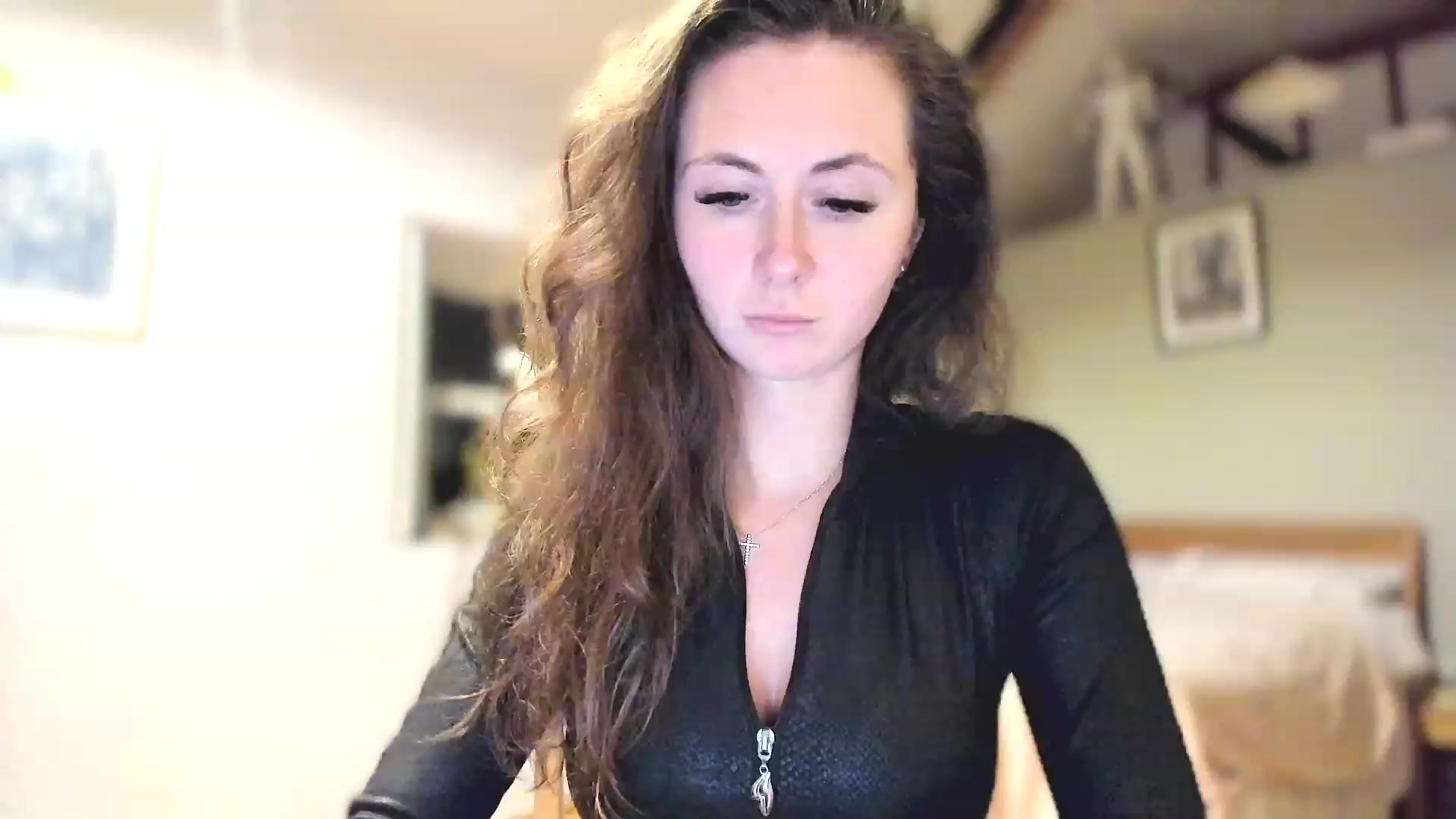 Gallery image thumbnail from Amber_Fry's myfreecams stream on, 03/08/2023, 23:35 image 12 of 20