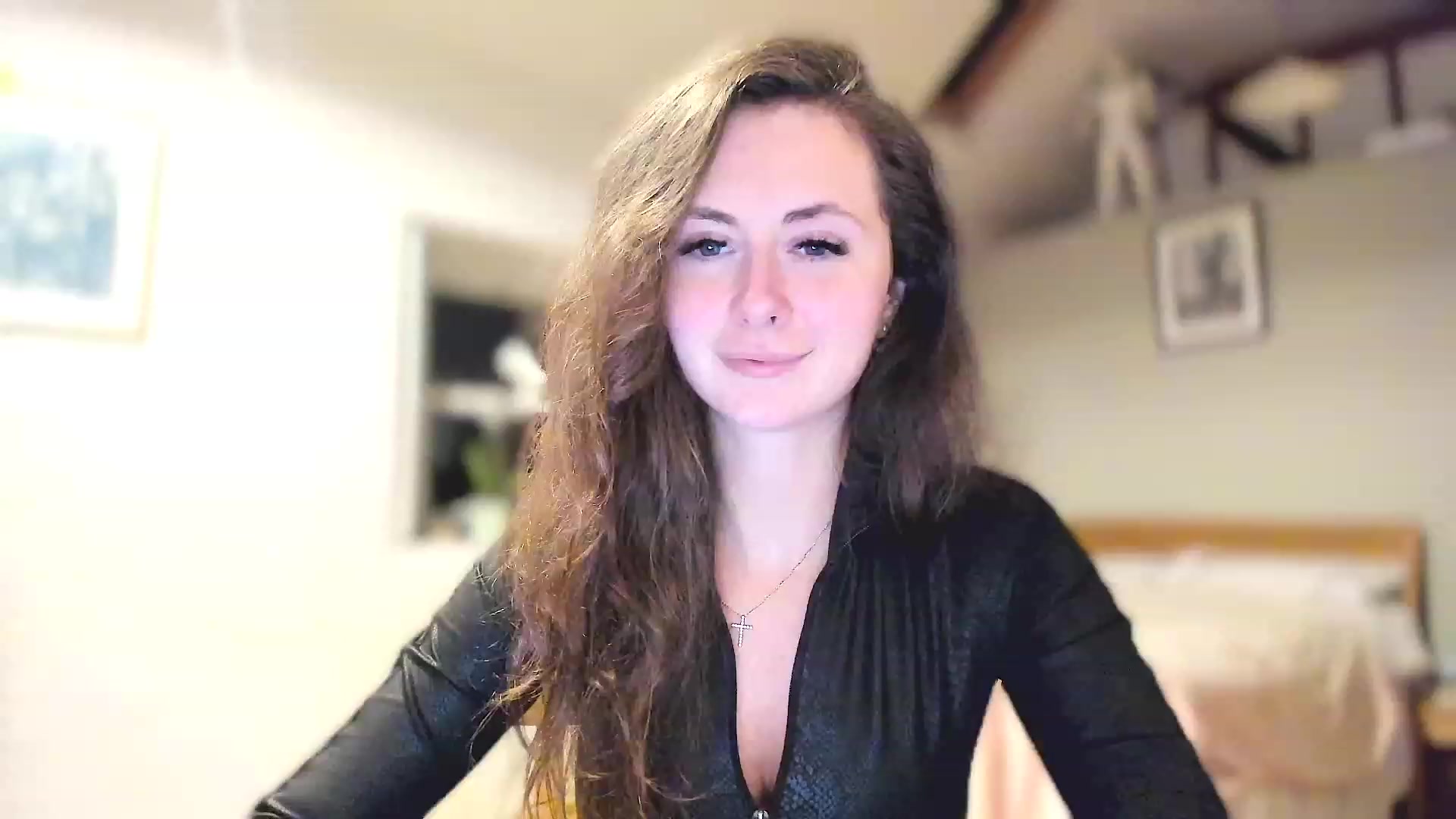 Gallery image thumbnail from Amber_Fry's myfreecams stream on, 03/08/2023, 23:35 image 8 of 20