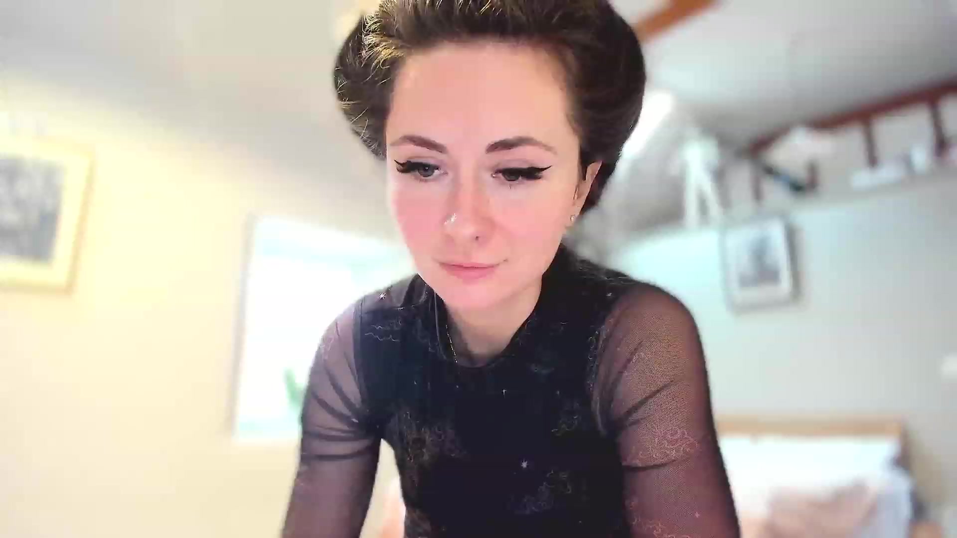 Gallery image thumbnail from Amber_Fry's myfreecams stream on, 03/12/2023, 16:11 image 13 of 20