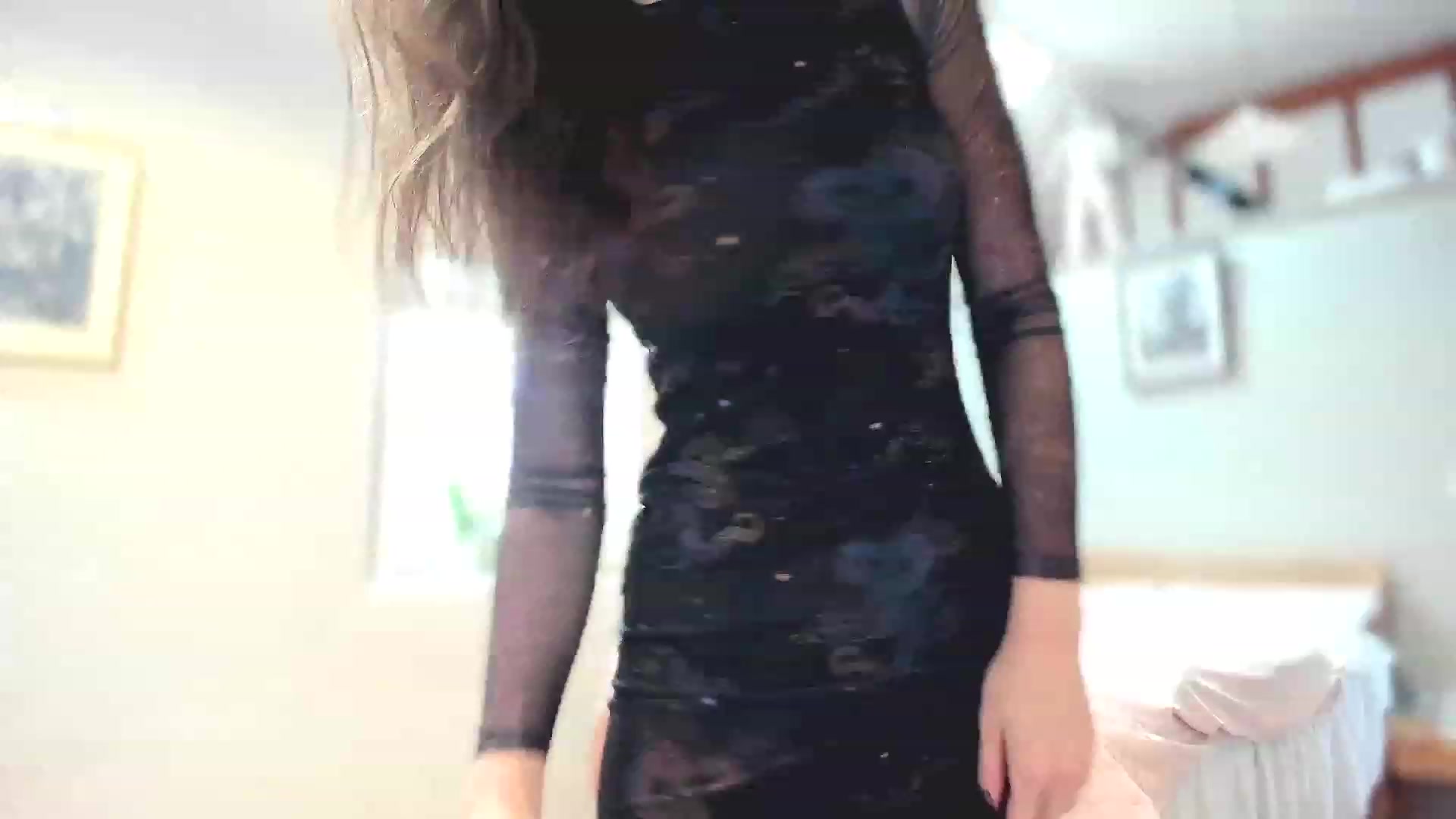 Gallery image thumbnail from Amber_Fry's myfreecams stream on, 03/12/2023, 16:11 image 5 of 20