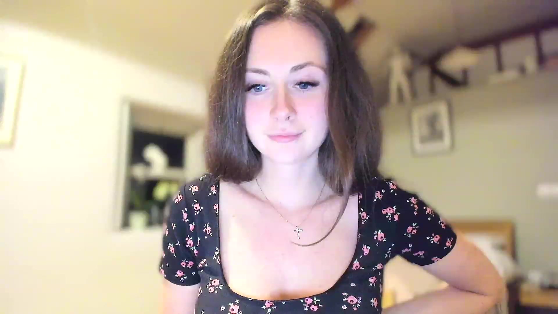 Gallery image thumbnail from Amber_Fry's myfreecams stream on, 03/15/2023, 24:24 image 14 of 20