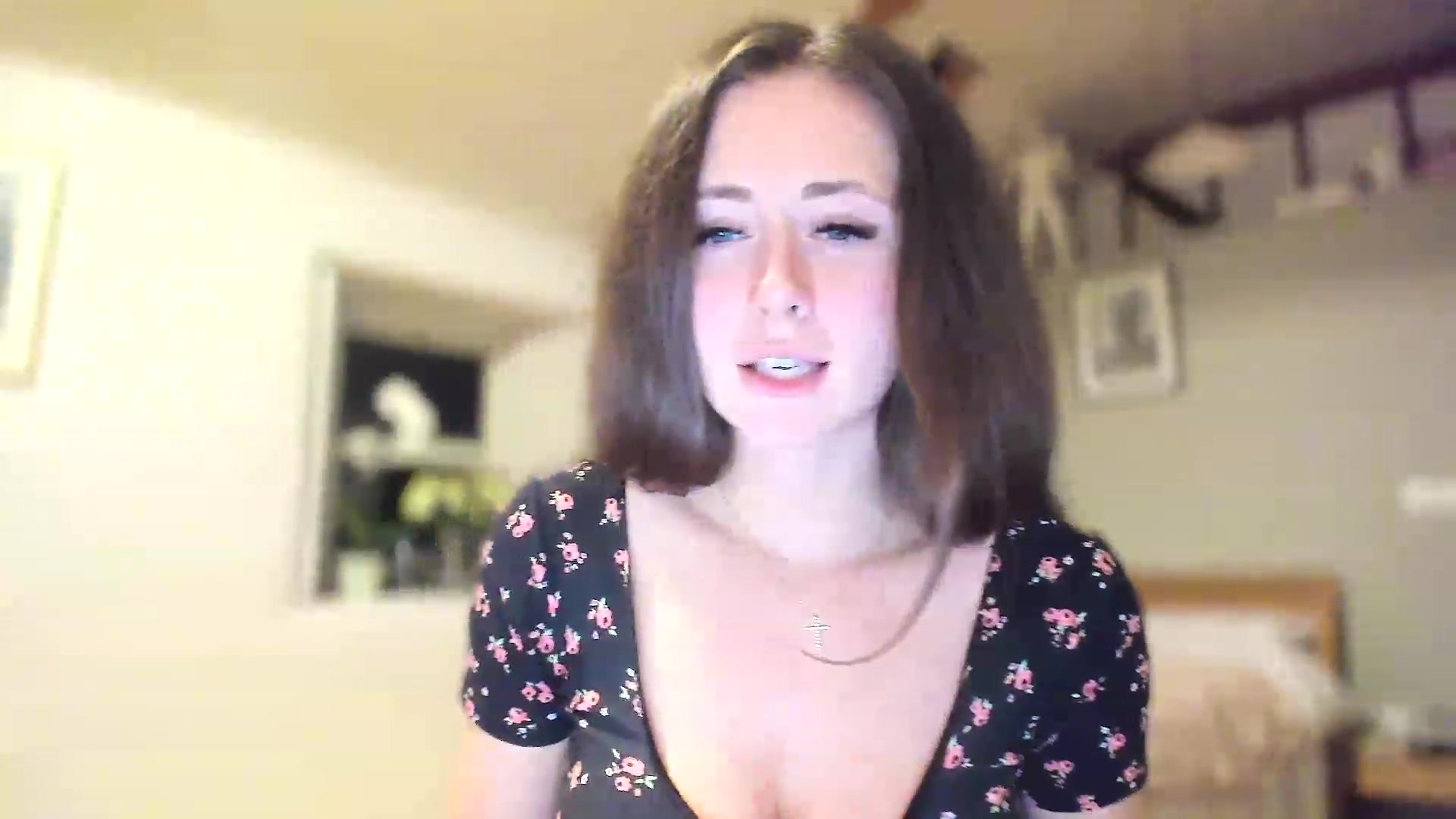 Gallery image thumbnail from Amber_Fry's myfreecams stream on, 03/15/2023, 24:24 image 15 of 20