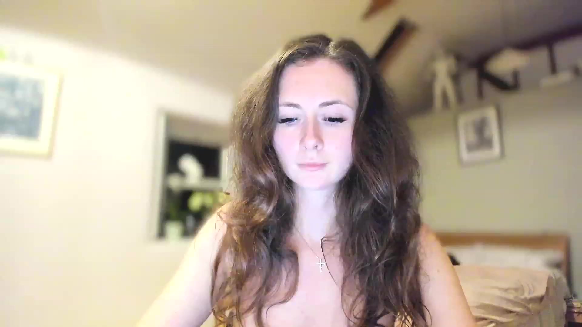 Gallery image thumbnail from Amber_Fry's myfreecams stream on, 03/16/2023, 24:40 image 19 of 20