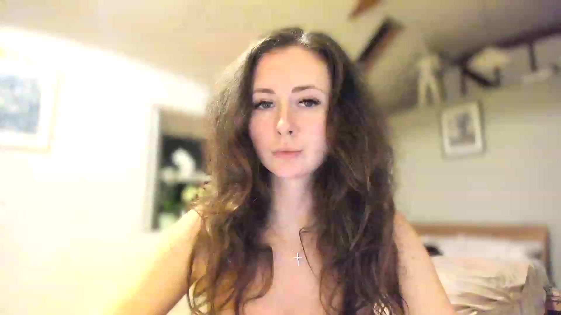 Gallery image thumbnail from Amber_Fry's myfreecams stream on, 03/16/2023, 24:40 image 18 of 20