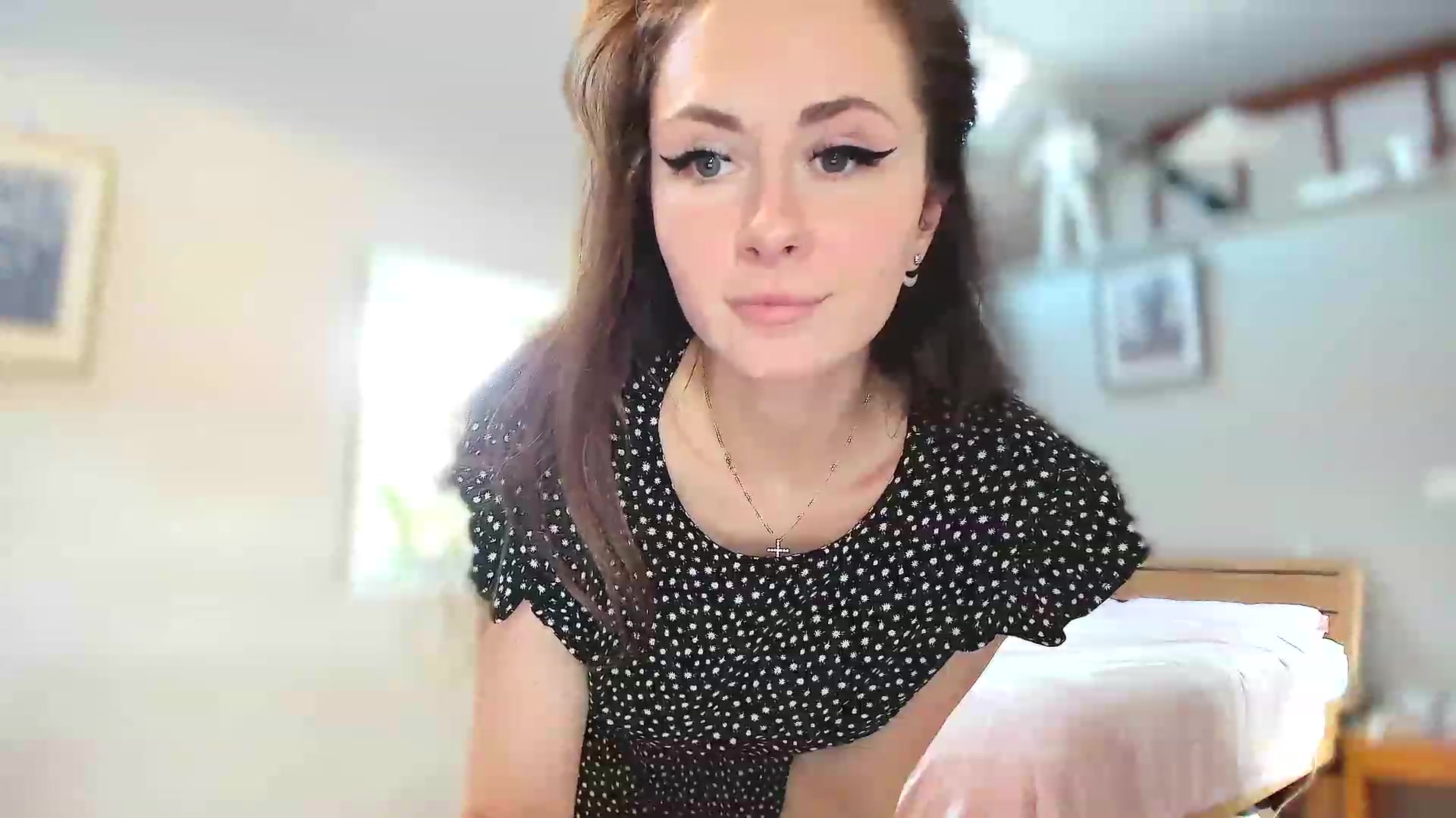 Gallery image thumbnail from Amber_Fry's myfreecams stream on, 03/18/2023, 13:48 image 19 of 20