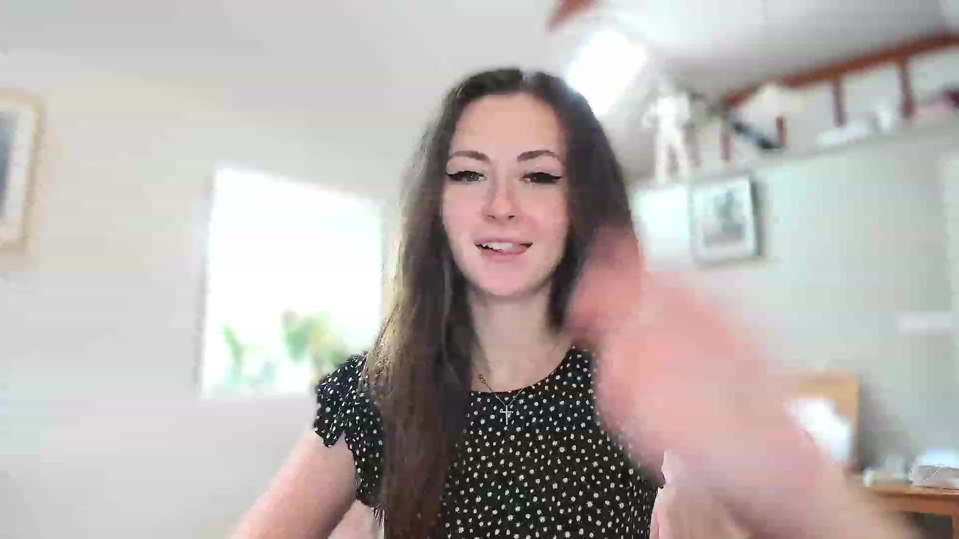 Gallery image thumbnail from Amber_Fry's myfreecams stream on, 03/18/2023, 13:48 image 1 of 20