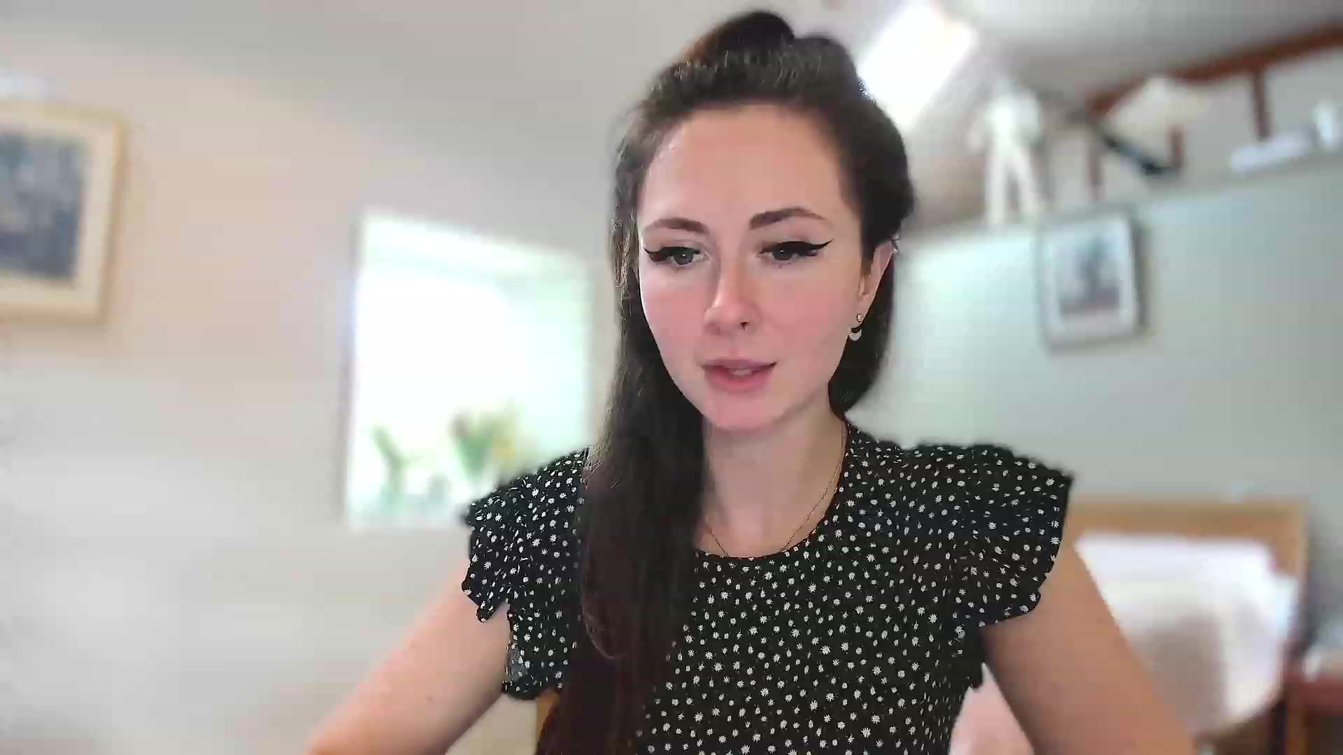 Gallery image thumbnail from Amber_Fry's myfreecams stream on, 03/18/2023, 14:14 image 16 of 20