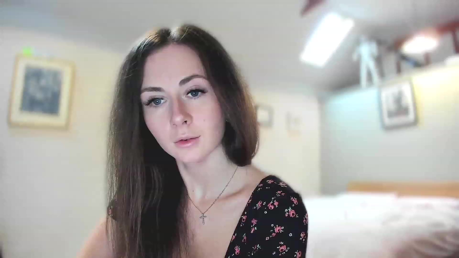 Gallery image thumbnail from Amber_Fry's myfreecams stream on, 03/21/2023, 13:13 image 5 of 20