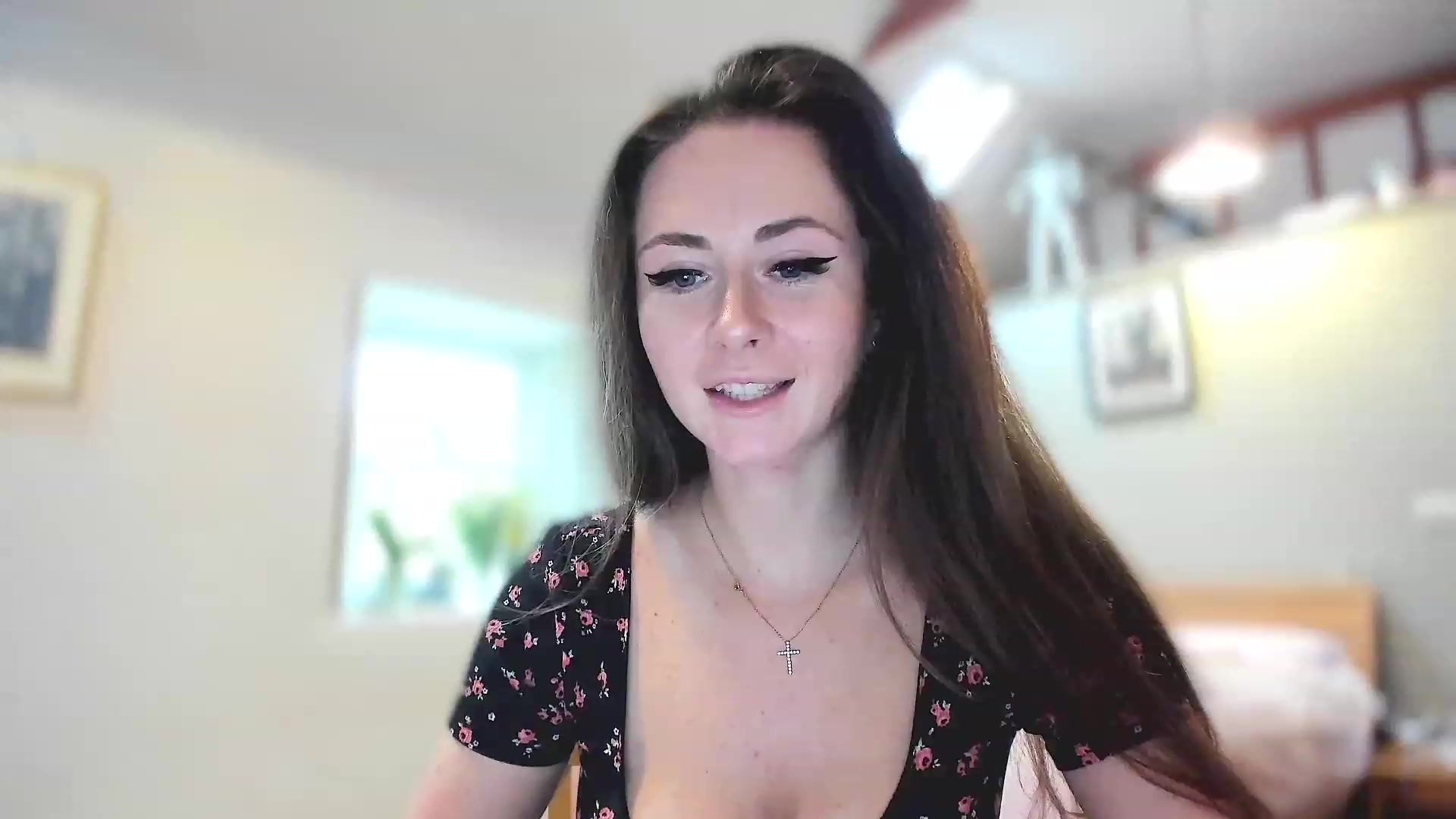 Gallery image thumbnail from Amber_Fry's myfreecams stream on, 03/21/2023, 13:13 image 14 of 20