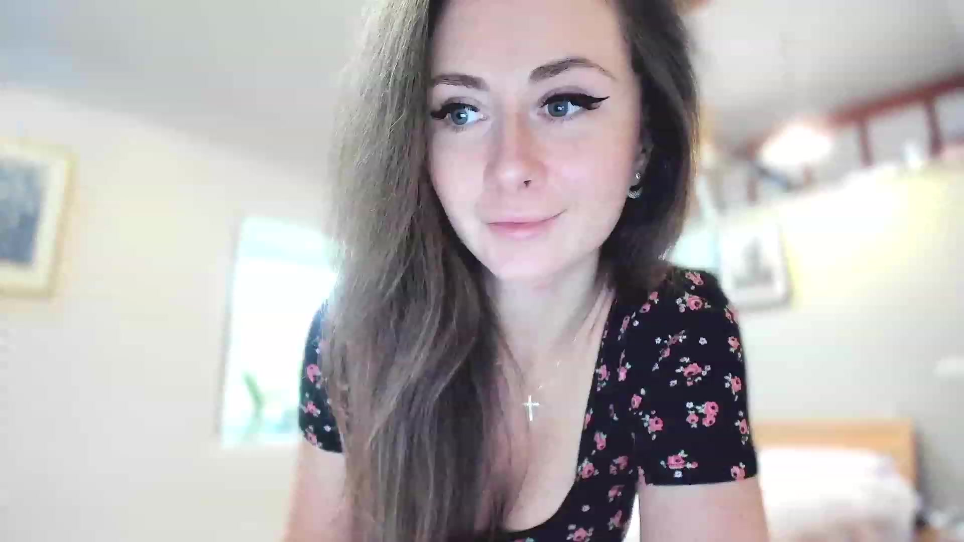 Gallery image thumbnail from Amber_Fry's myfreecams stream on, 03/21/2023, 13:13 image 7 of 20