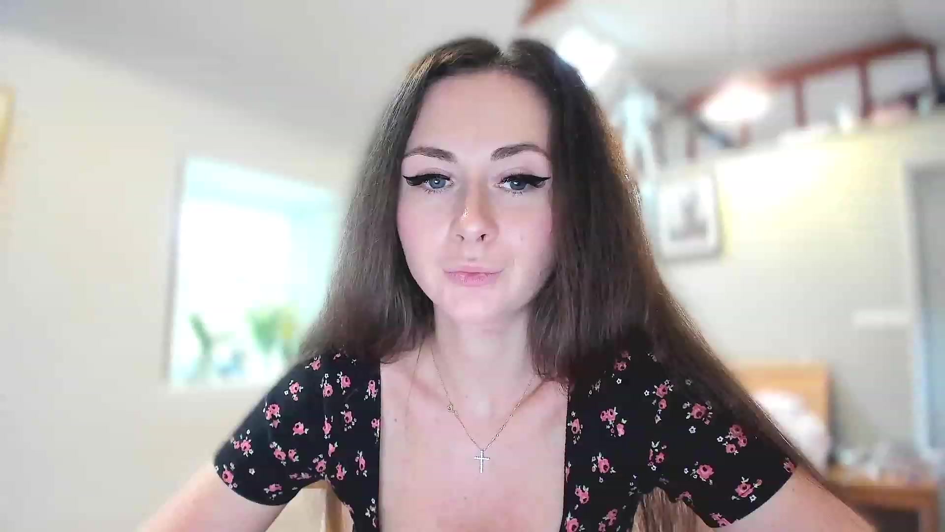 Gallery image thumbnail from Amber_Fry's myfreecams stream on, 03/21/2023, 14:25 image 6 of 20
