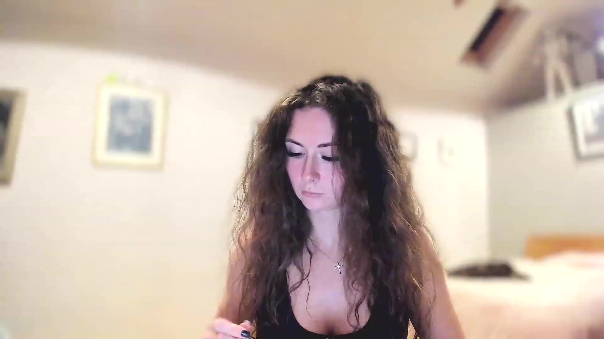 Gallery image thumbnail from Amber_Fry's myfreecams stream on, 03/27/2023, 23:55 image 15 of 20