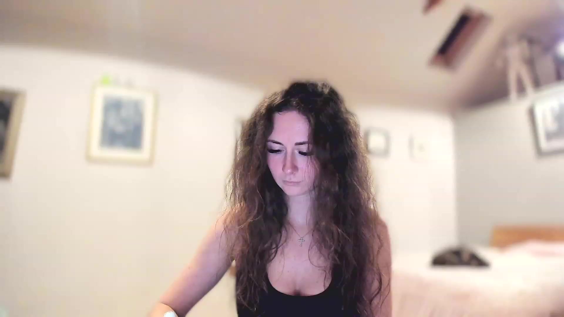 Gallery image thumbnail from Amber_Fry's myfreecams stream on, 03/27/2023, 23:55 image 8 of 20