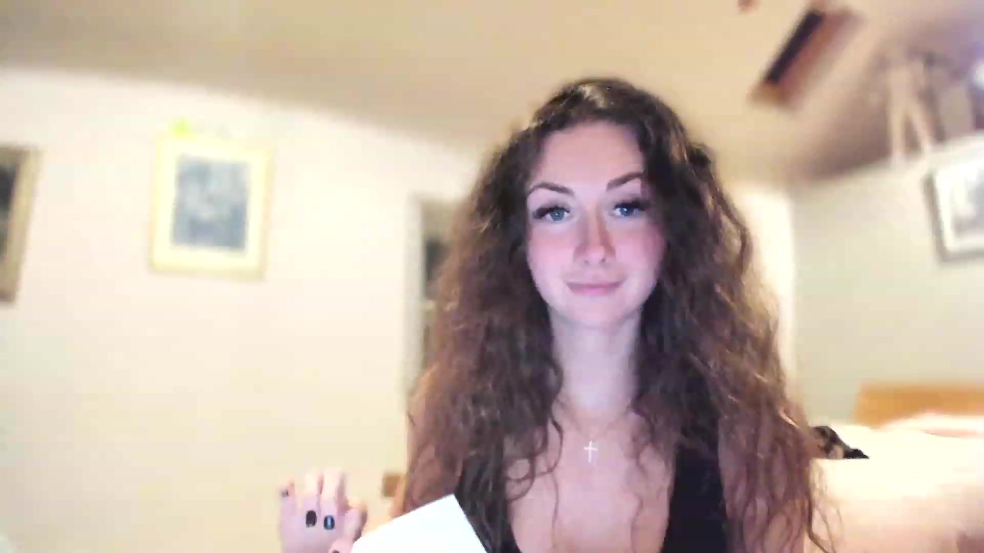 Gallery image thumbnail from Amber_Fry's myfreecams stream on, 03/27/2023, 23:55 image 13 of 20