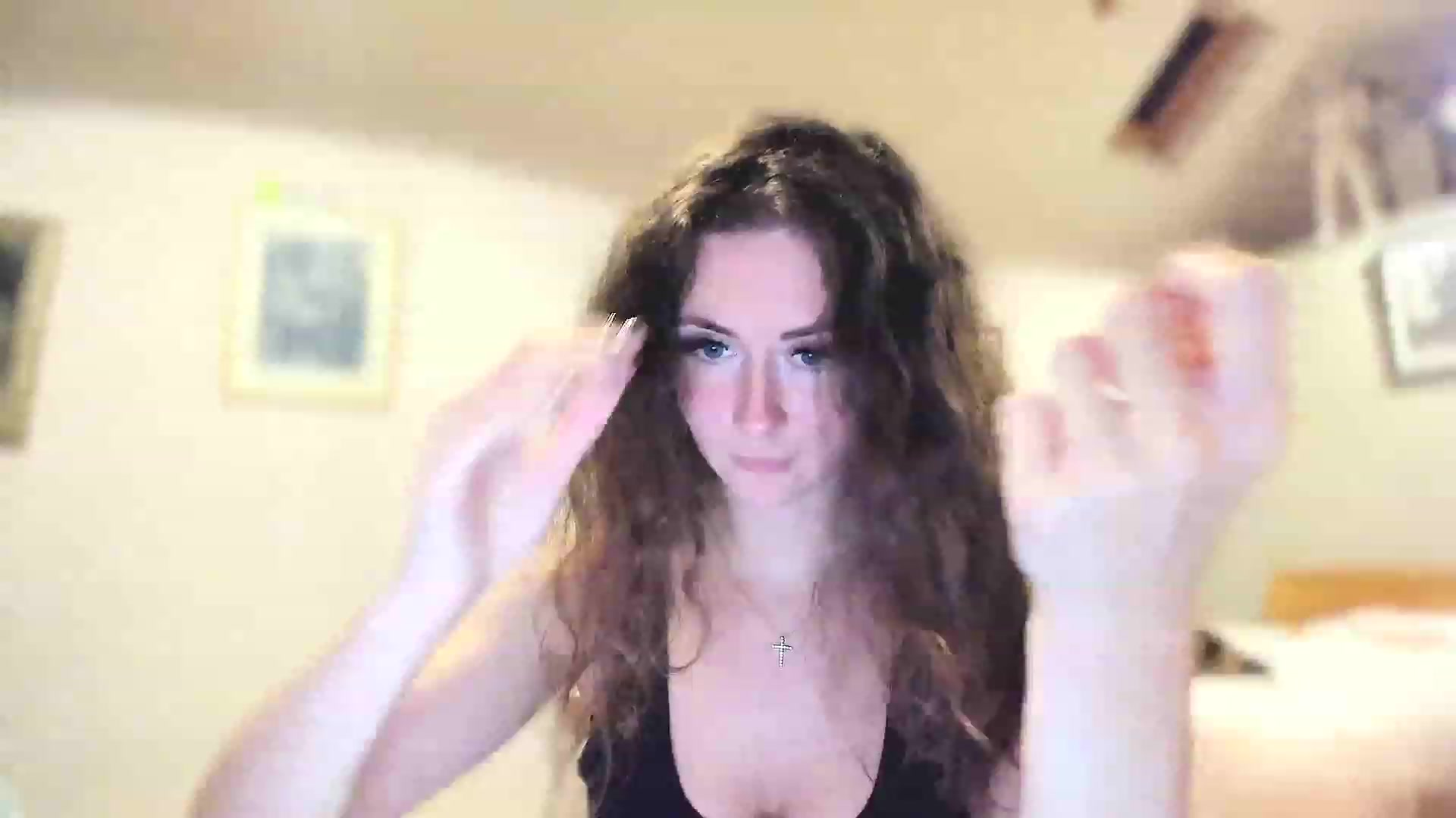Gallery image thumbnail from Amber_Fry's myfreecams stream on, 03/27/2023, 23:55 image 18 of 20