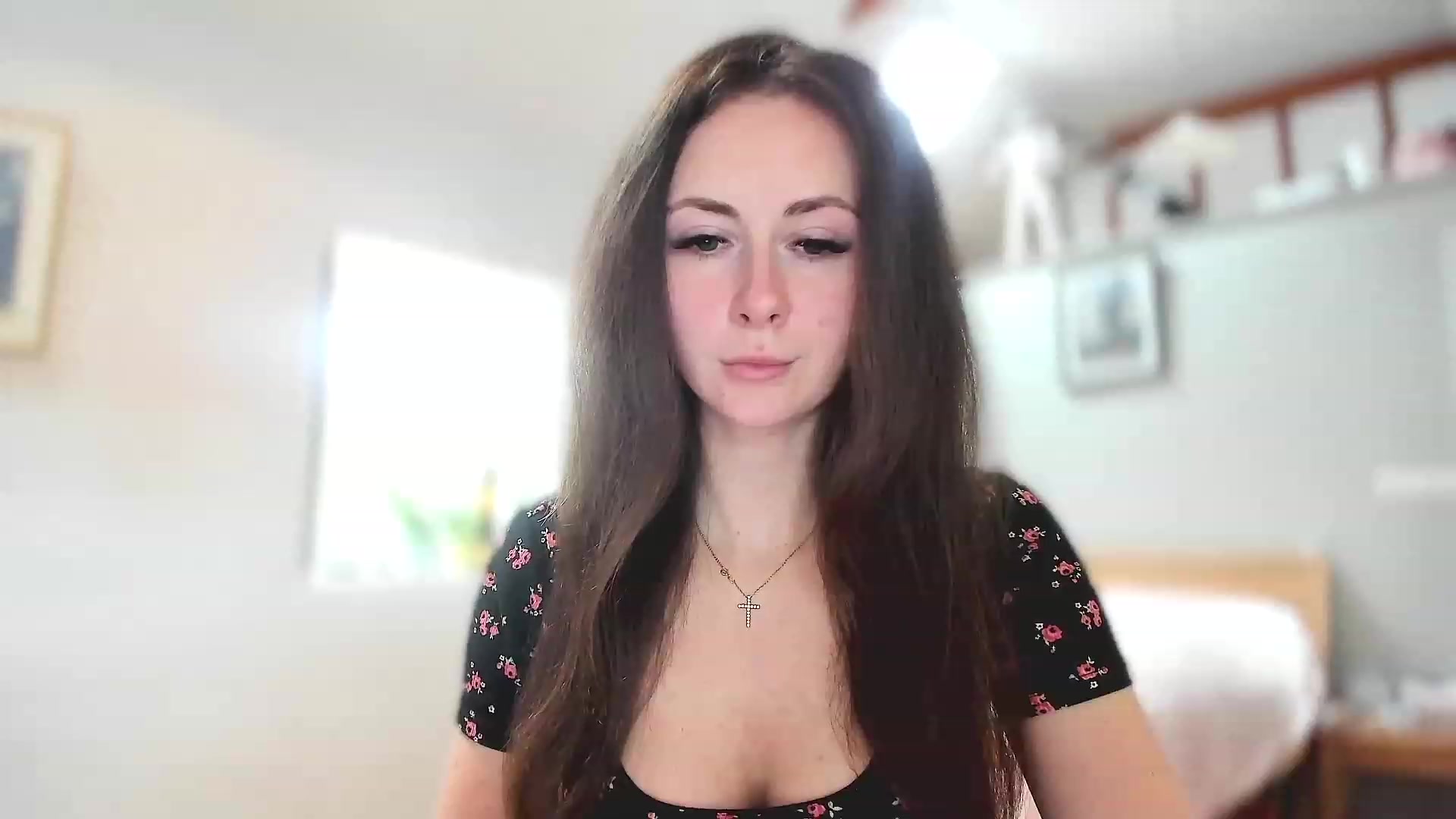 Gallery image thumbnail from Amber_Fry's myfreecams stream on, 04/01/2023, 13:46 image 13 of 20