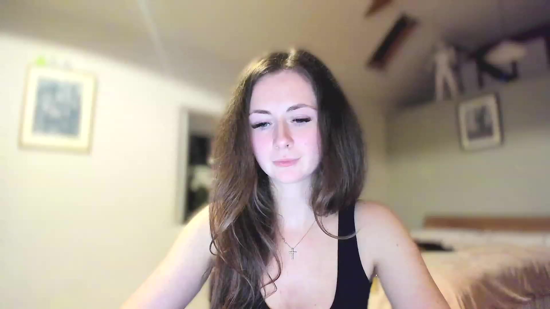 Gallery image thumbnail from Amber_Fry's myfreecams stream on, 04/05/2023, 22:50 image 17 of 20
