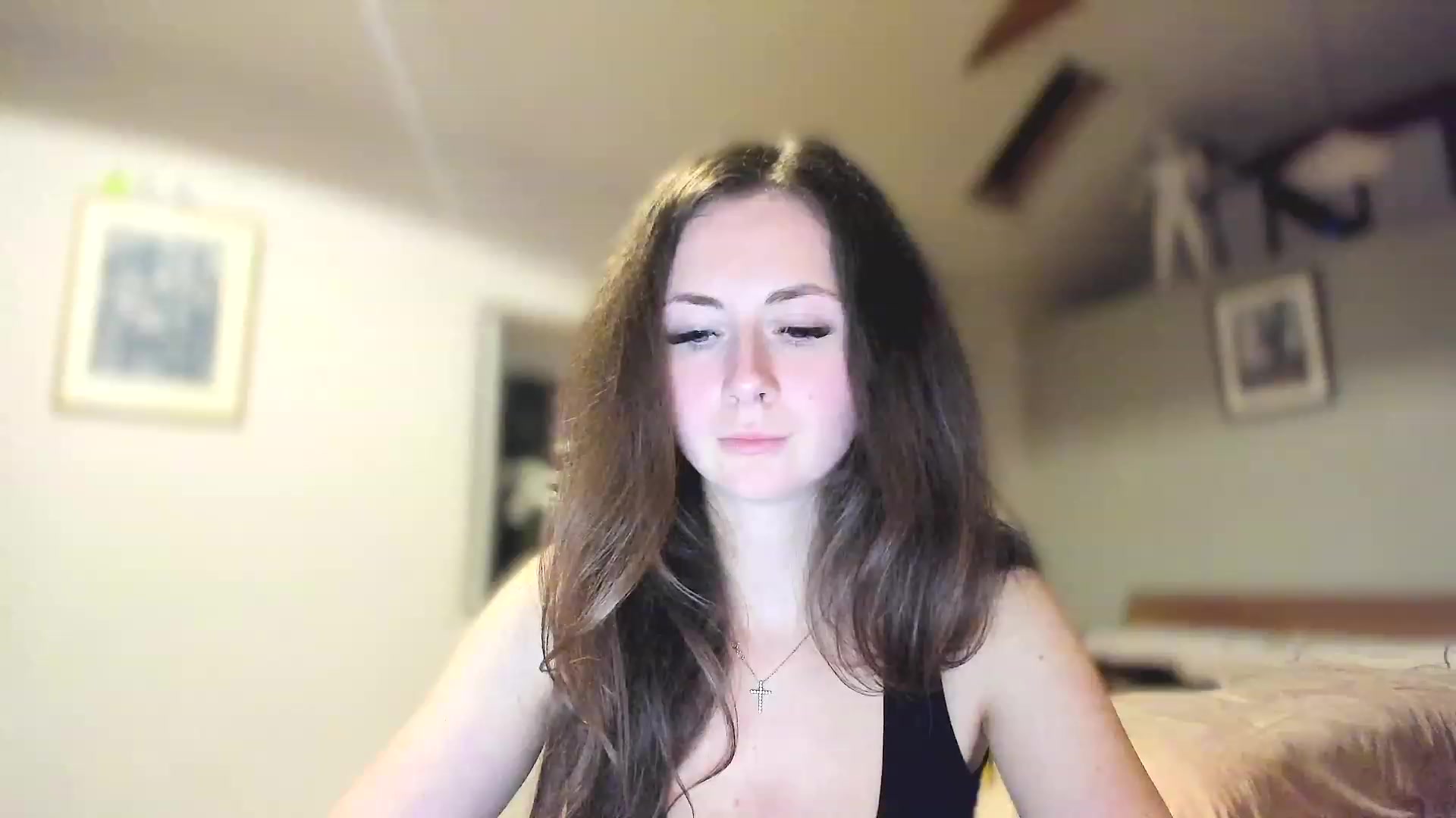 Gallery image thumbnail from Amber_Fry's myfreecams stream on, 04/05/2023, 22:50 image 19 of 20
