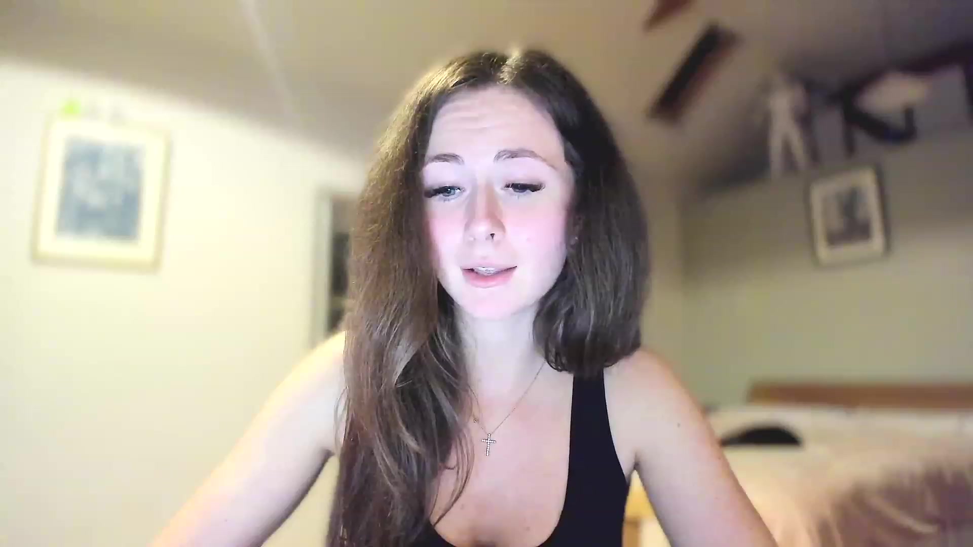 Gallery image thumbnail from Amber_Fry's myfreecams stream on, 04/05/2023, 22:50 image 14 of 20