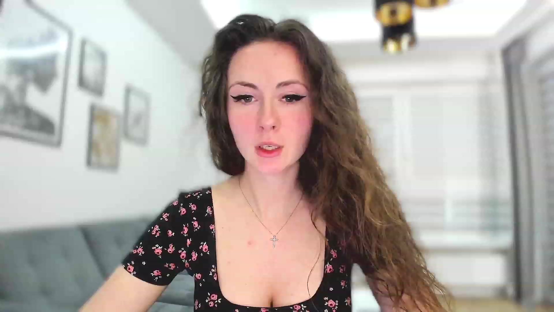 Gallery image thumbnail from Amber_Fry's myfreecams stream on, 04/20/2023, 21:13 image 2 of 20