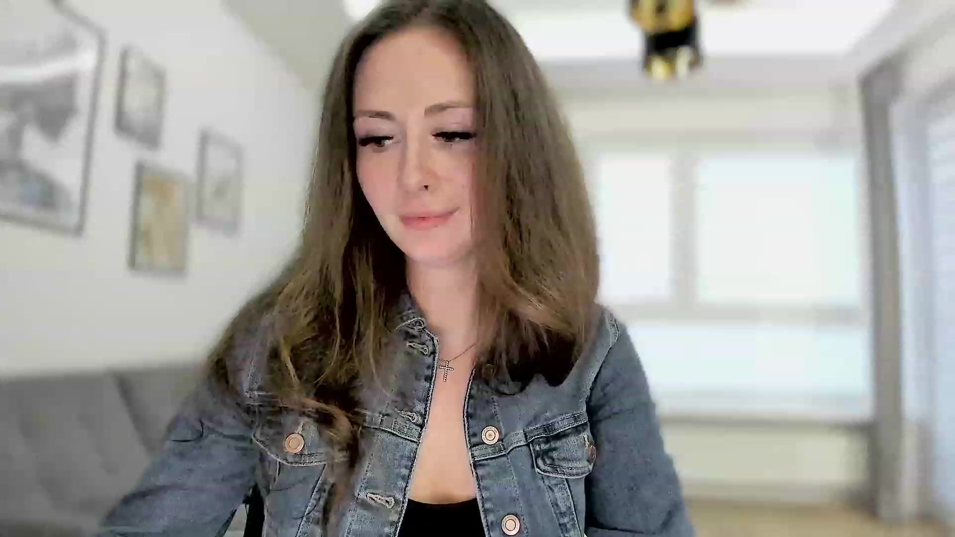 Gallery image thumbnail from Amber_Fry's myfreecams stream on, 04/22/2023, 17:55 image 16 of 20