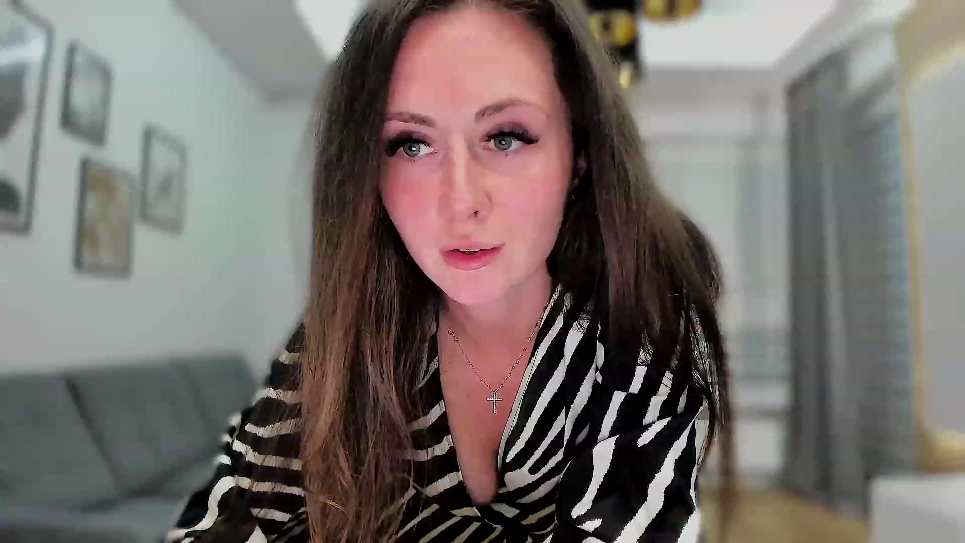 Gallery image thumbnail from Amber_Fry's myfreecams stream on, 04/26/2023, 19:52 image 19 of 20