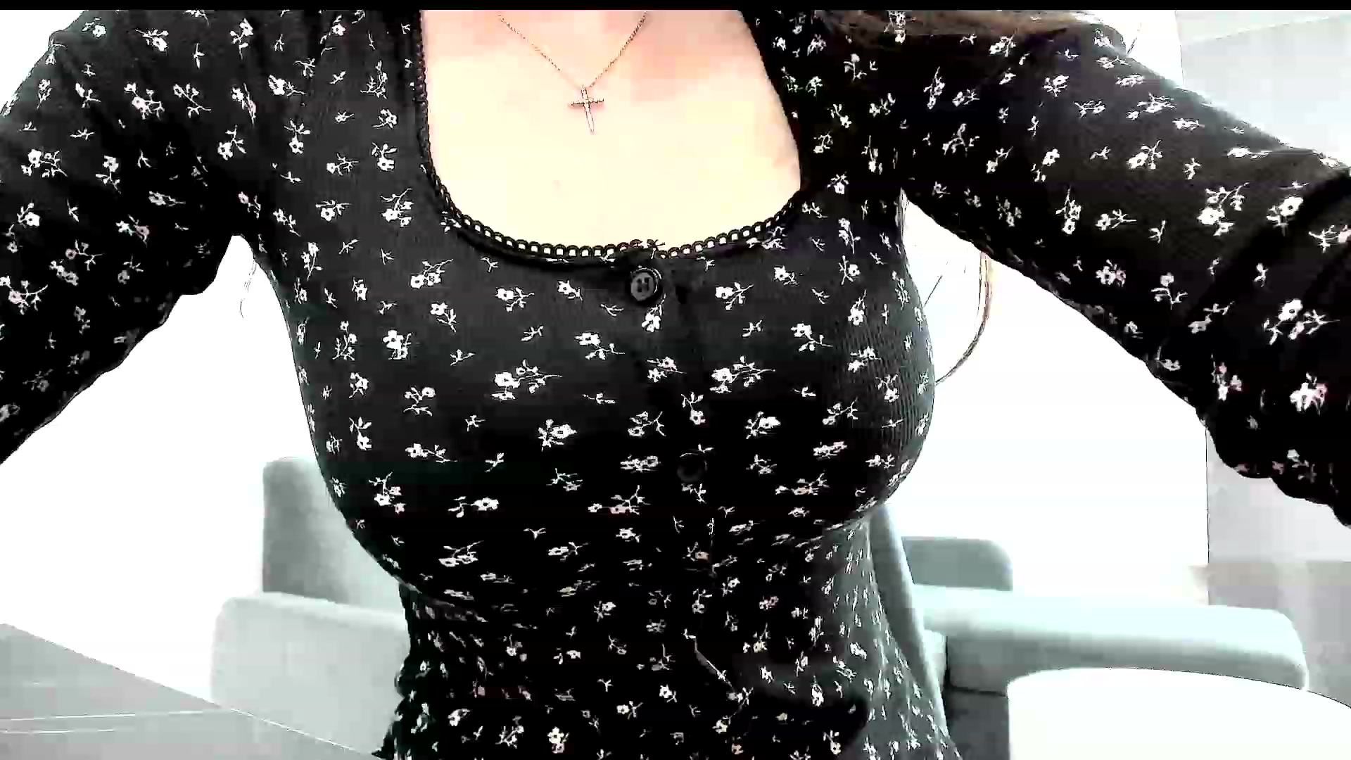 Gallery image thumbnail from Amber_Fry's myfreecams stream on, 05/02/2023, 15:55 image 13 of 20