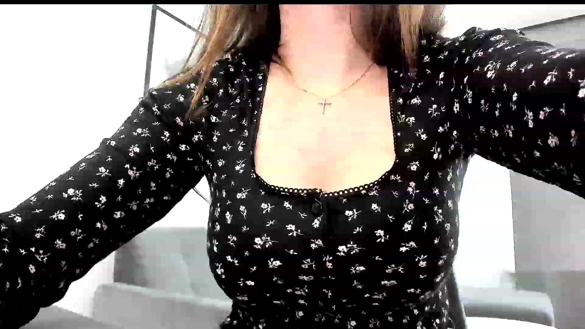 Gallery image thumbnail from Amber_Fry's myfreecams stream on, 05/02/2023, 17:58 image 3 of 20