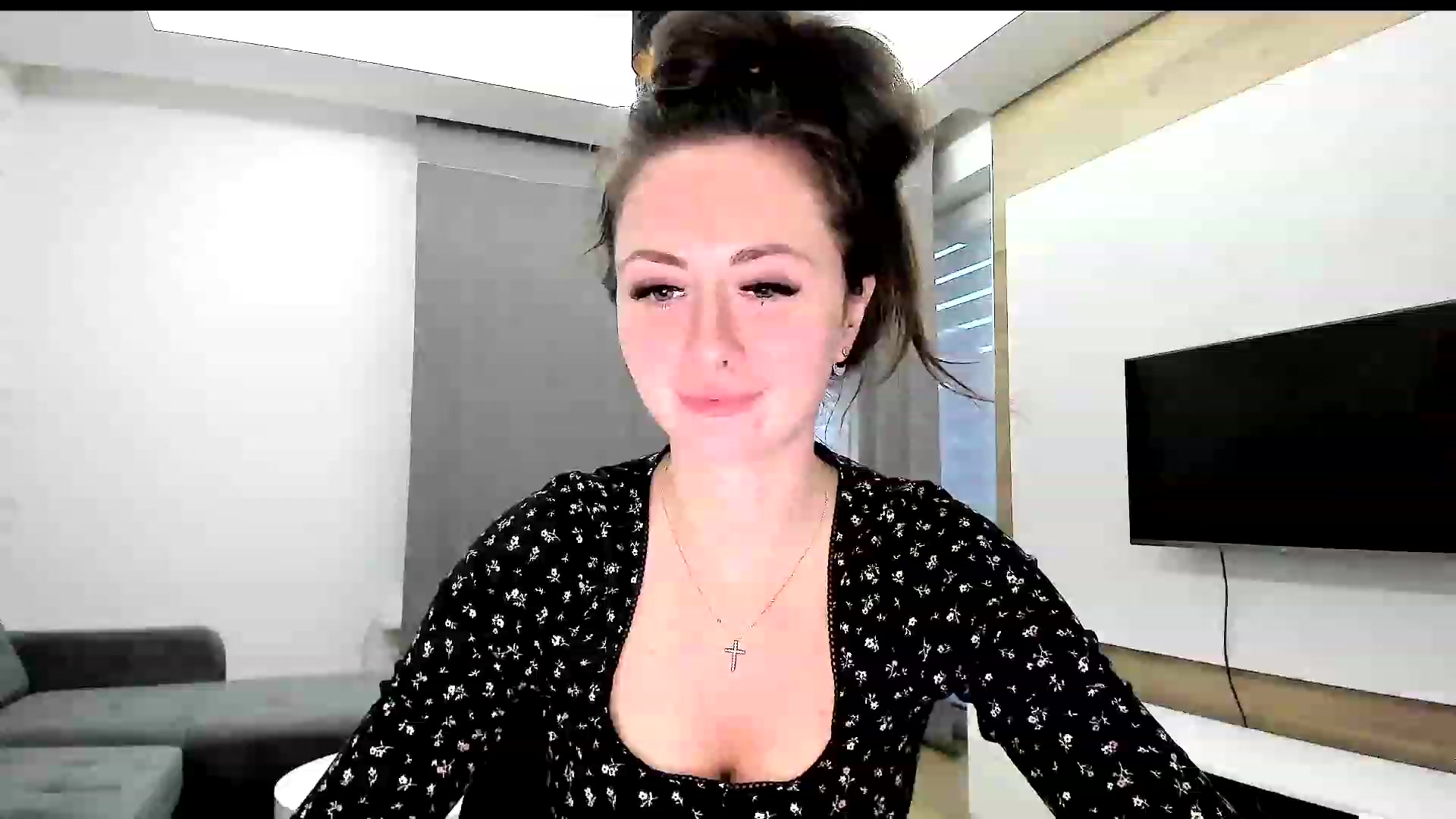 Gallery image thumbnail from Amber_Fry's myfreecams stream on, 05/02/2023, 18:10 image 20 of 20