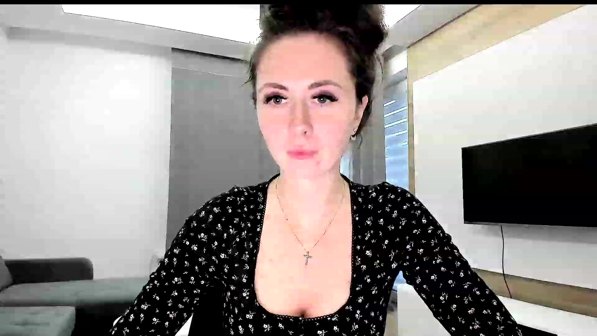 Gallery image thumbnail from Amber_Fry's myfreecams stream on, 05/02/2023, 18:10 image 10 of 20