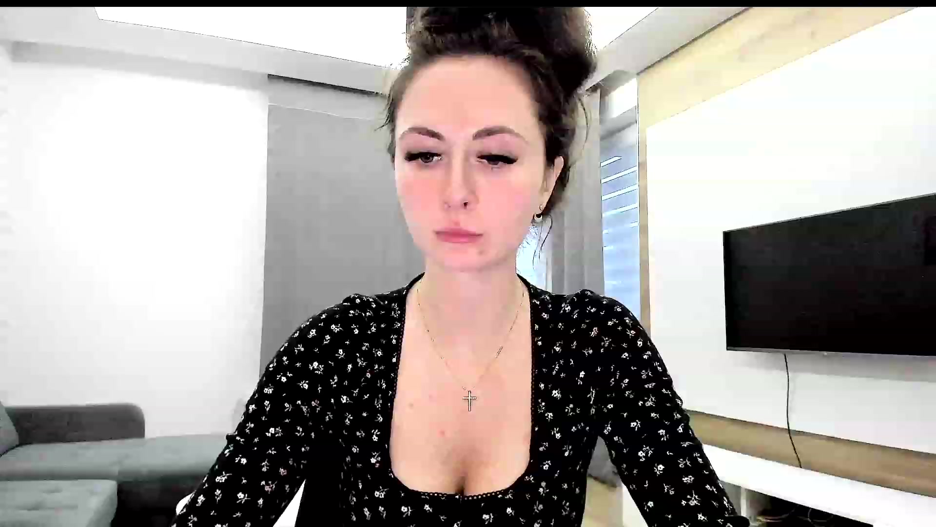 Gallery image thumbnail from Amber_Fry's myfreecams stream on, 05/02/2023, 18:10 image 15 of 20